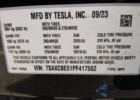 2023 Tesla Model X Dual Motor All-Wheel Drive/Standard Range z USA, uszkodzony, nr VIN 7SAXCBE51PF417552